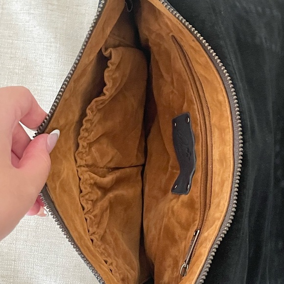 Patricia Nash Italian Leather Crossbody - Picture 4 of 6